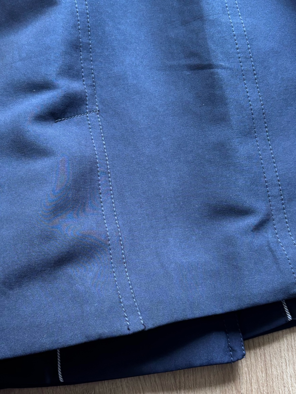 Reitmans Trench Coat with Belt in Navy - Picture 6 of 10